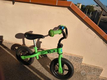 bicicletta senza pedali 
