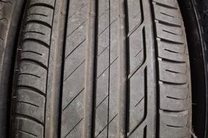 BRIDGESTONE TURANZA 215/50 r18