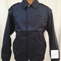 Giubbino in cotone con tasche e spalline