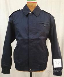 Giubbino in cotone con tasche e spalline