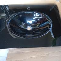 lavandino in cristallo nero lucido 