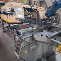 Trocantrice per metalli automatica con rotazione