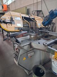 Trocantrice per metalli automatica con rotazione