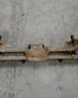 SUPPORTO CAMBIO JEEP CHEROKEE KJ 2.8 CRD 2003