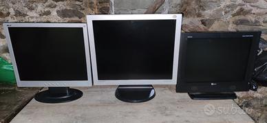 Monitor PC VGA e TV LCD