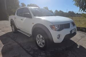 Mitsubishi L 200 - Anno 2008