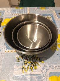 Ciotole diverse dimensioni