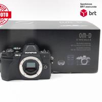 Olympus OM-D E-M10 III