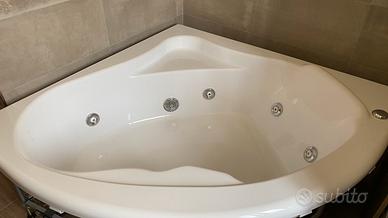 Vasca idromassaggio nuova