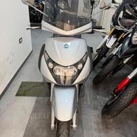 Piaggio Beverly 250
