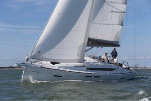 Charter Barca a Vela e Motore in Toscana
