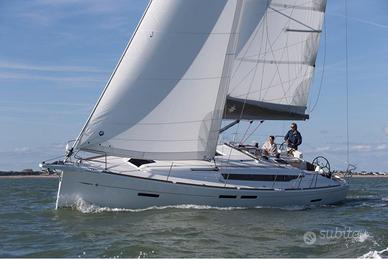 Charter Barca a Vela e Motore in Toscana