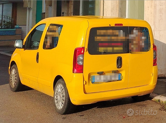 Fiat Fiorino Combi 4 posti autocarro