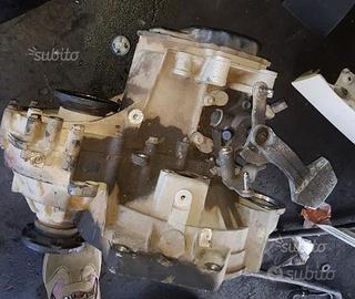 Ricambio cambio volkswagen golf 5 1.9 cc