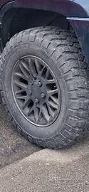 cerchi con gomme jeep wj
