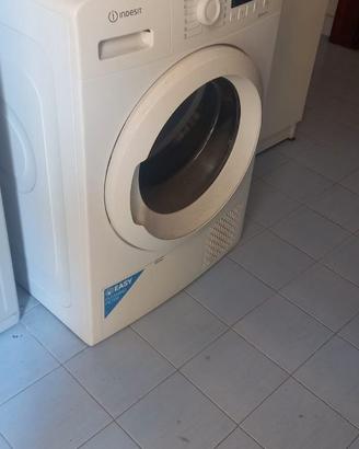 ASCIUGATRICE INDESIT