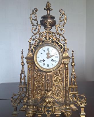 Orologio Antico da Tavolo in Bronzo Dorato