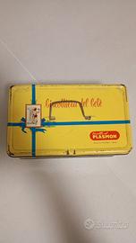 Scatola in latta" biscotti del bebè " anni 60 Rara