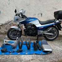Kawasaki GPZ900R - prima serie 1984