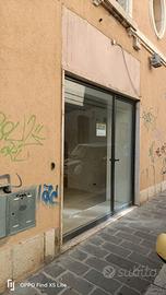 Locale commerciale