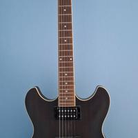 Chitarra semiacustica IBANEZ