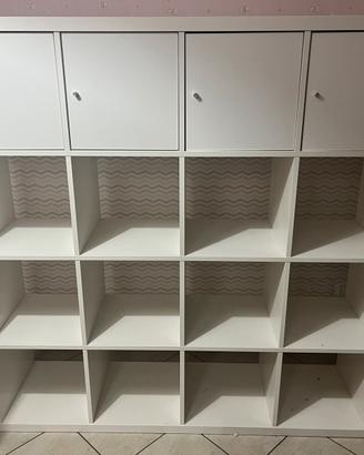 IKEA KALLAX 4x4 bianco 147x147 con 4 ante