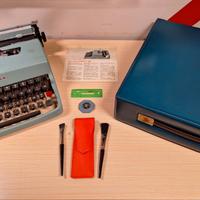 Macchina da scrivere Olivetti LETTERA 32