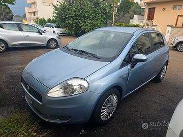 Fiat Grande Punto 1.3 MJT 75 CV 5 porte Active