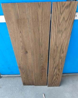 gres formato 20x120 disponibli 300 me color noce. 