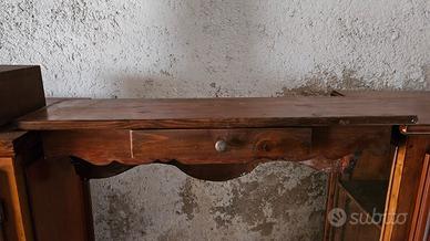 mensole in stile a muro con cassetto 