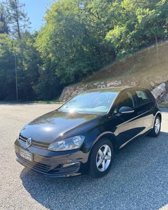 Volkswagen Golf 1.6 TDI 5p. Highline BlueMotion Te