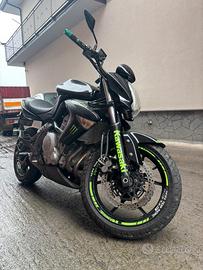 Kawasaki er 6n 650cc anno 2008