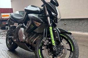Kawasaki er 6n 650cc anno 2008