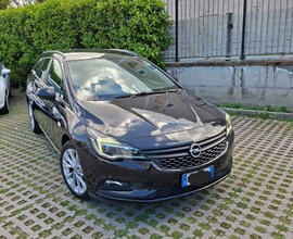 Opel astra sport tourer
