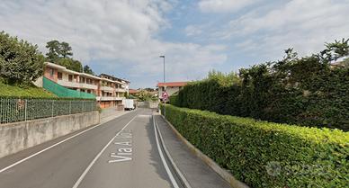 Villa INDIPENDENTE CON POSTO AUTO RISERVATO