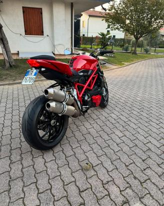 Ducati Streetfighter 848 – Full Ducati Performance