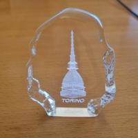 soprammobile con un'incisione laser Mole Antonelia