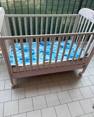 Lettino con materasso