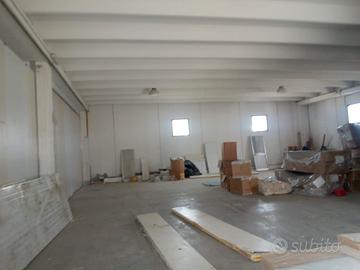 Capannone predda niedda posizione centrale