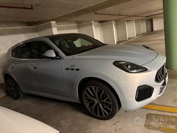 Maserati grecale gt  familiare,5 posti