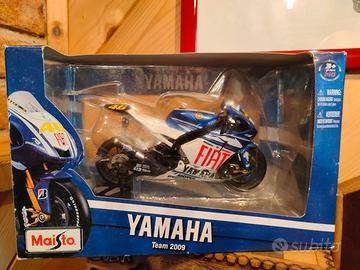 Valentino rossi modelli 1/18 2008/2009 Maisto