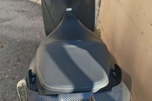 scooter Honda SH 125 ABS (Euro 4) + Casco LS2