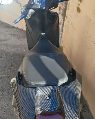 scooter Honda SH 125 ABS (Euro 4) + Casco LS2