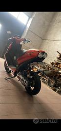 Aprilia sr