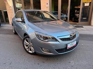 Opel Astra 1.7 CDTI 110CV 5 porte Cosmo