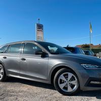 Skoda Octavia 2.0 TDI 115cv EVO SCR DSG Wagon Exec