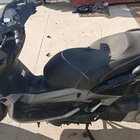 Yamaha XMax 250
