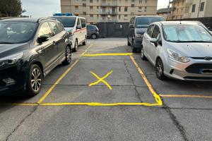 Sestri Ponente Posto Auto per Suv Grosso