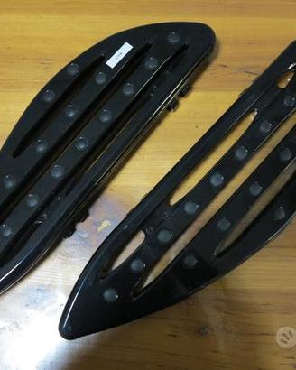 Pedane pilota aftermarket per Harley Davidson