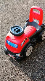 camion cavalcabile, primi passi e porta-giochi

